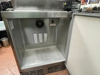 Used Silver King Used Silver King 27" Ice Cream Topping Refrigerated Fountainette Stainless 115v Ice Cream Equipment Illinois US | Falcon Restaurant Supply #1375850