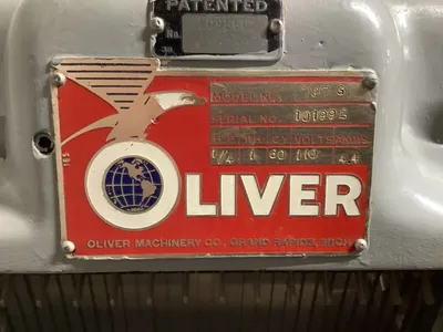 152-0548 Oliver 797 Bread Slicer