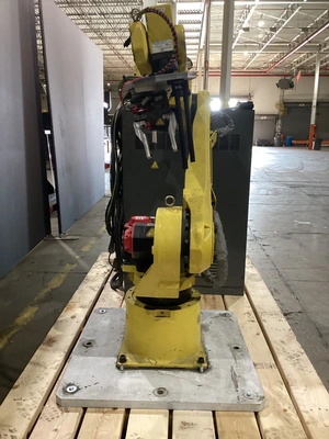 Used 2003 FANUC M-16IB/20 + R-J3IB Robots Michigan US | iGAM Industrial Marketplace #1382970