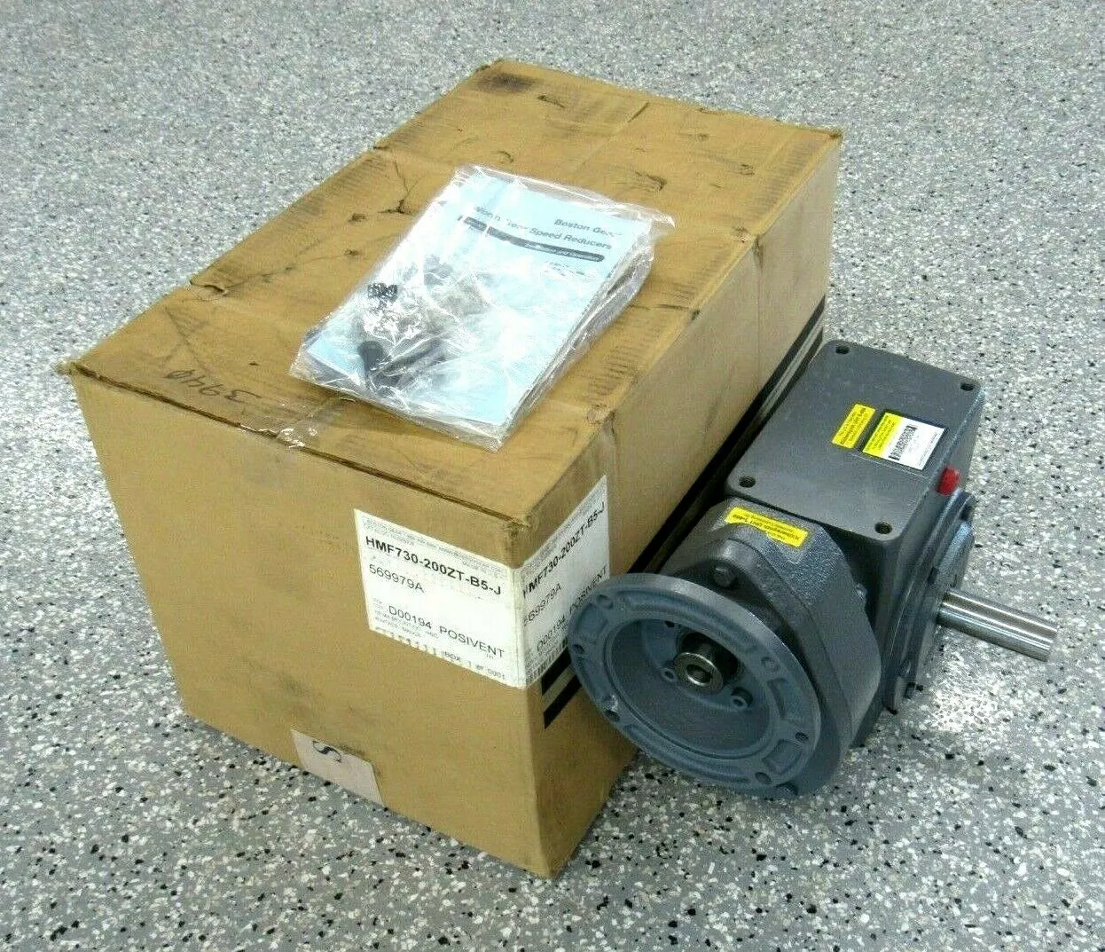 NEW BOSTON GEAR HMF730-200ZT-B5-J SPEED REDUCER RATIO 200:1 569979A
