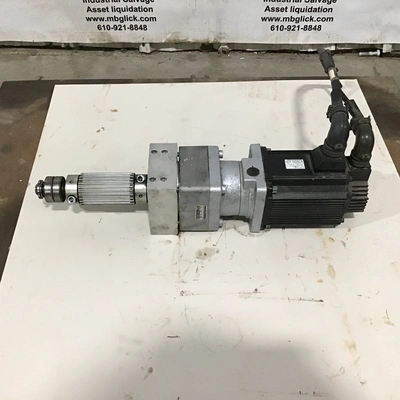 Yaskawa Electric SGMSS-30A2A21-Y3 AC Servo Motor 200V with Shimpo Nidec Reducer