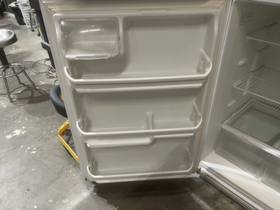 Used FRIGIDAIRE FREEZER ON TOP Residential Appliances Michigan US | Miedema Asset Management Group #1578852