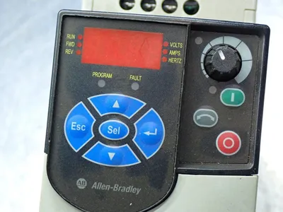 USED ALLEN BRADLEY 22FV2P5N103