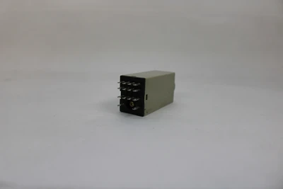 USED OMRON H3Y-4