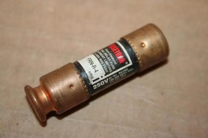 Used FUSETRON FRN-R-4 Fuses Michigan US | Ideal Machinery #583798