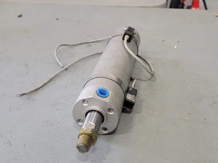 Used SMC NCDGBN50-0600-B53 Parts (Hydraulics and Pneumatics) British Columbia CA | Lenmark #267911