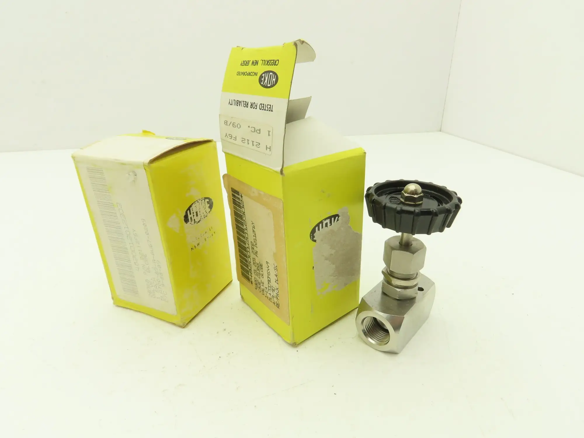 New | in-Stock HOKE _UNKNOWN_ Valves/Fittings | Arrow Industrial #566000