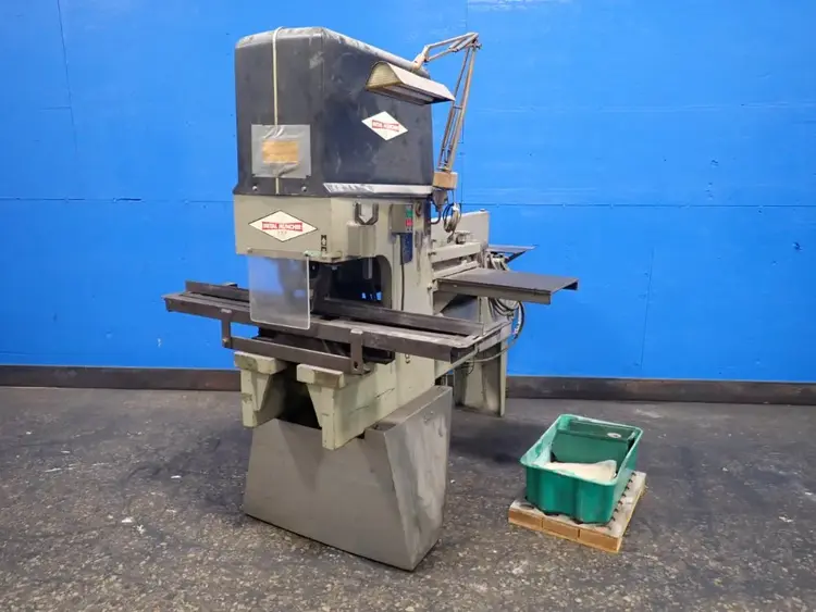 Used CENTER ENGINEERING MM61C Angle Punches Ohio US | HGR 24 #1129950