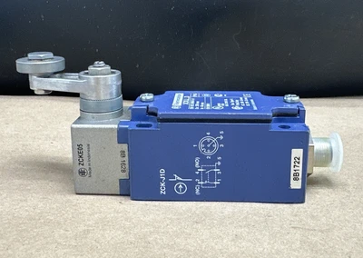 NEW Telemecanique XCKJ10513D