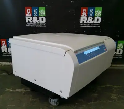 Thermo Sorvall ST 40R Refrigerated Benchtop Centrifuge w/Rotor, Buckets, Inserts