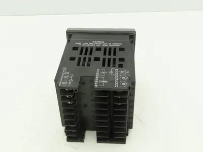 Honeywell DC3200-CE-000R-200-00000-E0-0 UDC3200 Digital Temperature Controller