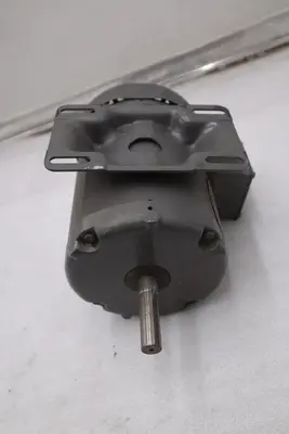 Baldor 3-Phase 1/2 HP Motor Cat No. M8001 56 Frame 1725 RPM STOCK M-24CC