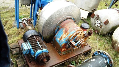 Siebtechnik Tema H-400 Conturbex worm/screen centrifuge, 316SS.