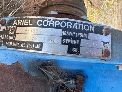 Ariel 8” x 4.375” Tandem SP Cylinder SN C-37005 C-37006