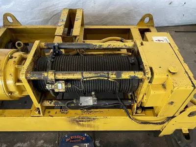 3 TON MUNCK TOP RUNNING TROLLEY HOIST. STOCK # 0314822