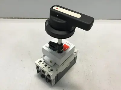 USED CUTLER HAMMER EGE3030FFG
