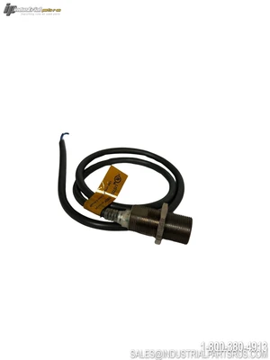 USED OMRON E2E-X7D1-N