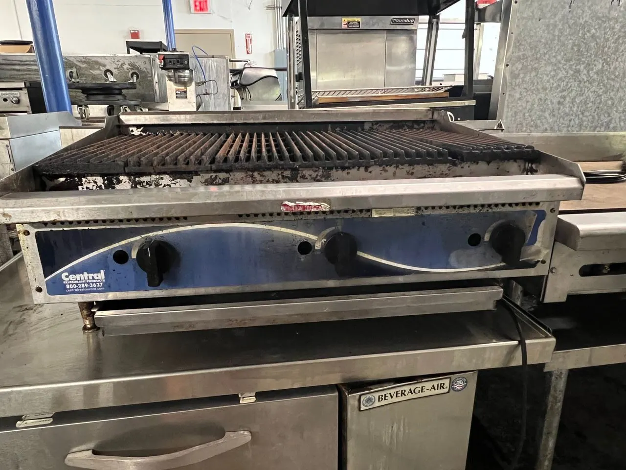 75-0209 36'' Gas Char-Broiler
