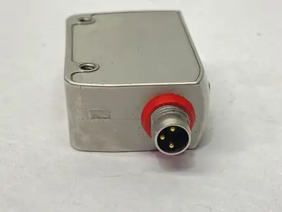 Used KEYENCE Self-Contained CMOS Laser Sensor Rectangular M8 Connector Photoelectric Sensors Michigan US | Maverick Industrial Sales #1402271