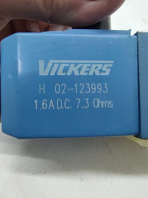 NEW Eaton KDG4V32C28SMUH760