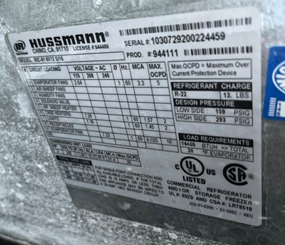 17-0107 Hussmann RIC-01 Self Contained 6’x12’ Deli Island
