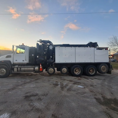 2021 RIVAL T10 Hydro Excavator | VacSource (3)