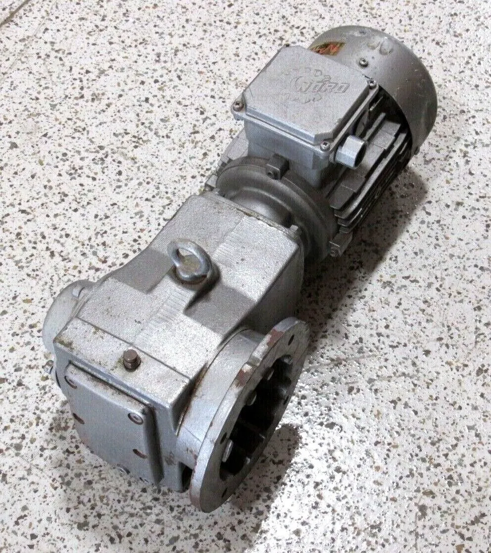 NEW NORD SK90161AFBH-90S/4 CUS GEARMOTOR 63.97:1 MTR90 S/4 CUS