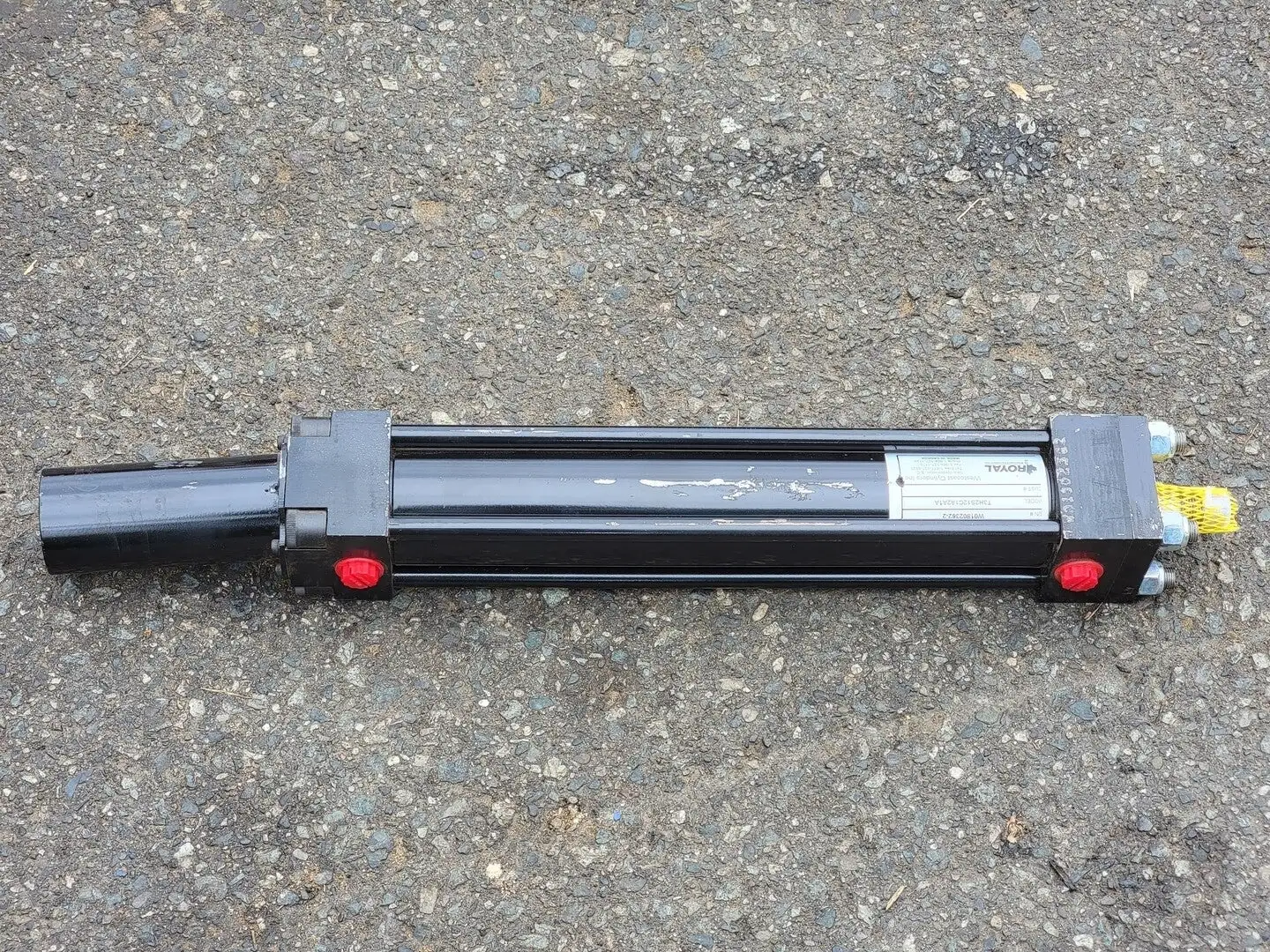 Used ROYAL ELECTRIC T3H2S12C1A2A1A Parts (Hydraulics and Pneumatics) British Columbia CA | Lenmark #266353