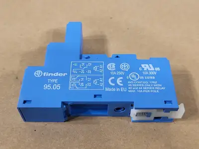 NEW FINDER 95.05.SPA