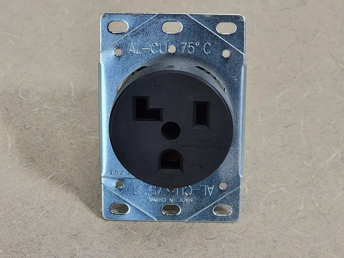 USED PASS & SEYMOUR 3802