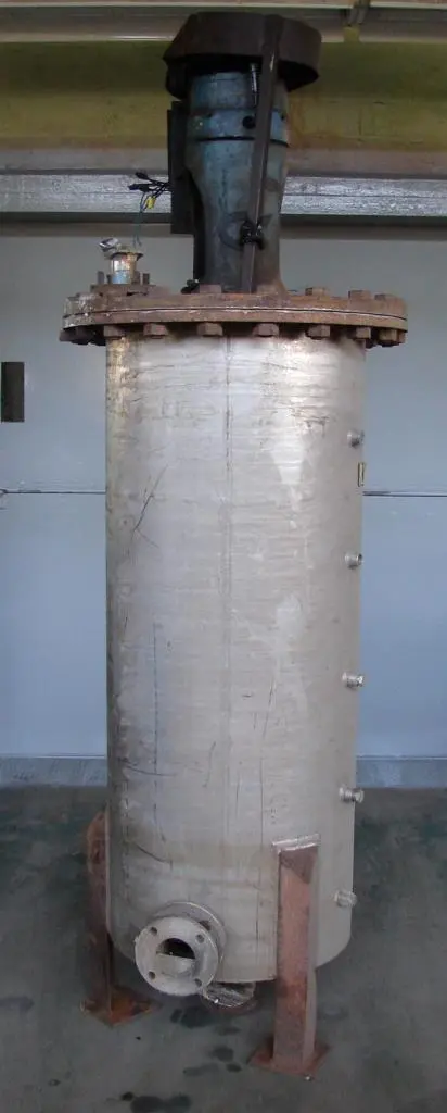 SPC1029  Tank 100 gallon vertical tank, 304 SS, 1 1/2 Chemineer agitator, flat