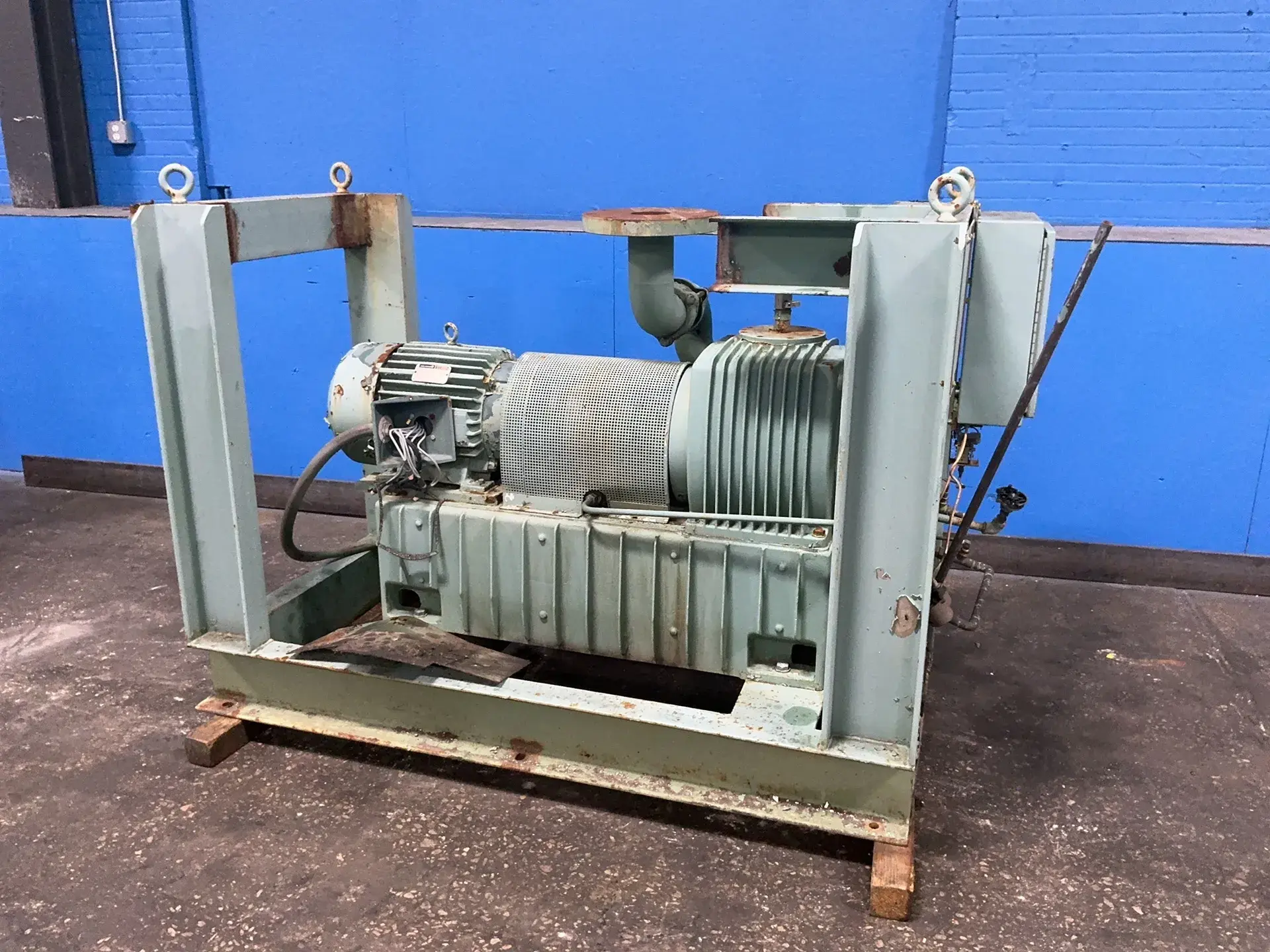 Used LEYBOLDHERAEUS TR 630 Vacuum Pumps Ohio US | HGR 24 #1176378