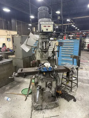 2 HP X 9" X 42" BRIDEPORT SERIES I VERTICAL RAM TYPE KNEE MILL DRO POWER FEEDS VARIABLE DRIVE: YOBRO #24264