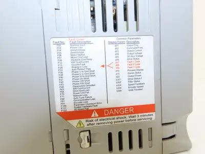 Allen Bradley 22D-D2P3N104 PowerFlex 40P AC Drive 460VAC 1.0HP 3Ph FRN 2.01