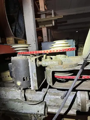 USED WALKER TURNER RADIAL DRILL PRESS