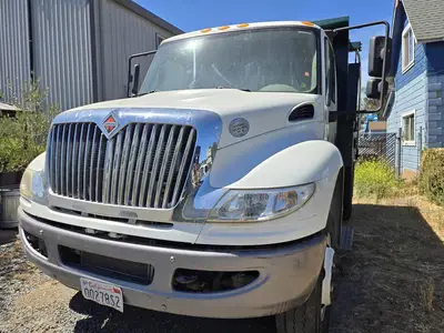 USED 2020 INTERNATIONAL DURASTAR 4300