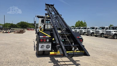 New | in-Stock 2026 INTERNATIONAL HX Conventional trucks Texas US | Roll Off Truck World #1491826