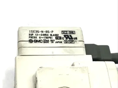AR20-N01-Z-B, ISE35-N-65-P | SMCAR20-N01-Z-B Pneumatic Regulator w/ ISE35-N-65-P Pressure Switch 1/8" NPT - Used