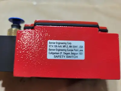 New | in-Stock 2016 BANNER RP-LM40D-6L Switchgears British Columbia CA | Lenmark #1435600