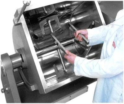 USED Roser MODEL CATO 100L INDUSTRIAL VACUUM MEAT MIXER