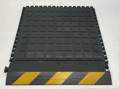 H-9586 | Uline  Hog Heaven Anti-Fatigue Mat 18" x 18" Side - New Other