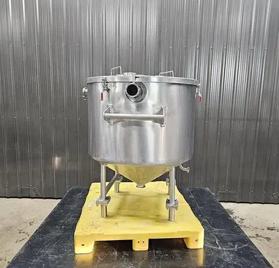 Used 100 Gallon Tank, Stainless Steel, Insulated 🔴 Liquidation Sale – All Offers Considered