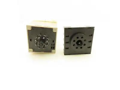 Omron H3CA-8 Timer With Socket Base 250VAC 3A 8 Pin Lot Of 5