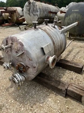 Used _UNKNOWN_ 320 GALLON Stainless Steel Tanks New Jersey US | Perry Equipment #123037