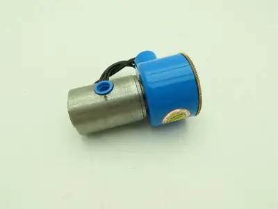 Honeywell Skinner 712X1D2A Stainless Solenoid Valve 2-Way NC 24VDC 500 PSI 1/4"
