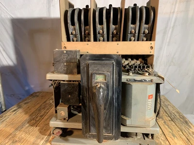 Federal Pacific DMB-50T-EI2S Air Circuit Breaker