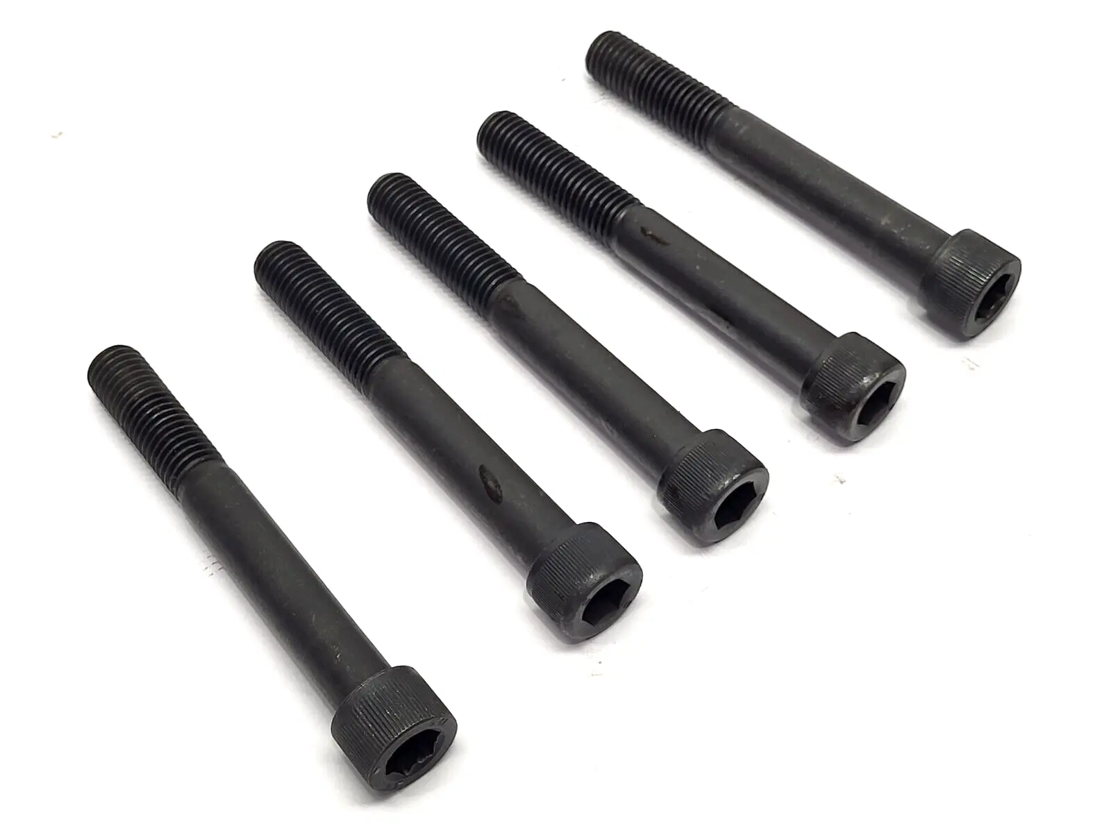 Value Collection 05526504 Hex Socket Cap Screw 5/8-11" x 5" LOT OF 5 - Used