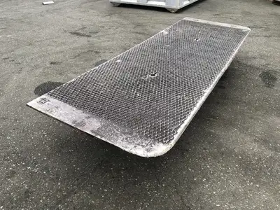 108" x 38" Metal Ramp