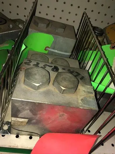 New | in-Stock AFTERMARKET HYDRAULIC BLOCK - 2258-471 Parts (Hydraulics and Pneumatics) Pennsylvania US | East West Machinery & Drilling #1416241