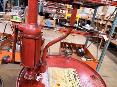 Used PROGUARD VINTAGE DM3 TRANSMISSION FLUID WITH HAND PUMP Drum Pumps Michigan US | Miedema Asset Management Group #1410890